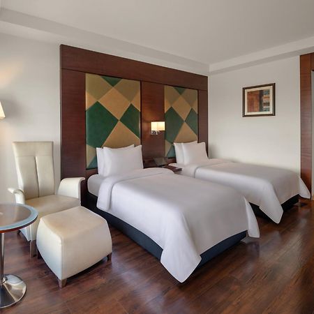 The Residency Towers Коимбаторе Екстериор снимка